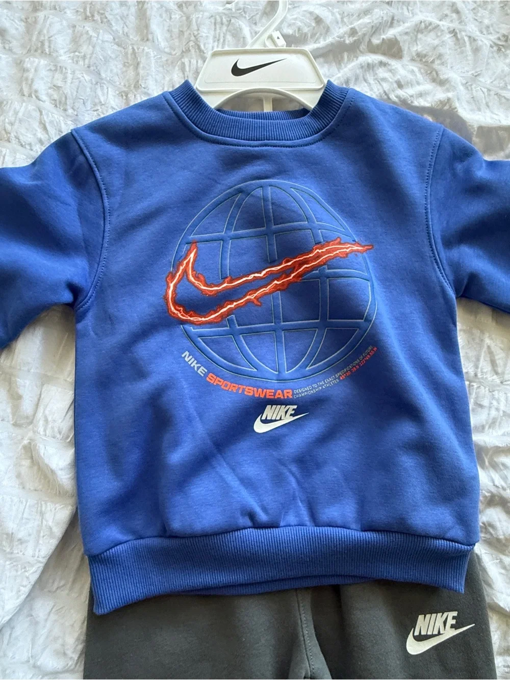 Nike Blue Sweatshirt and Gray Jogger Matching Set
